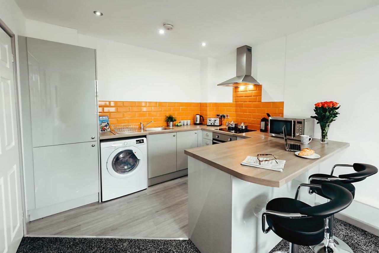 Halifax House, One Bedroom Apartment 216 Bagian luar foto